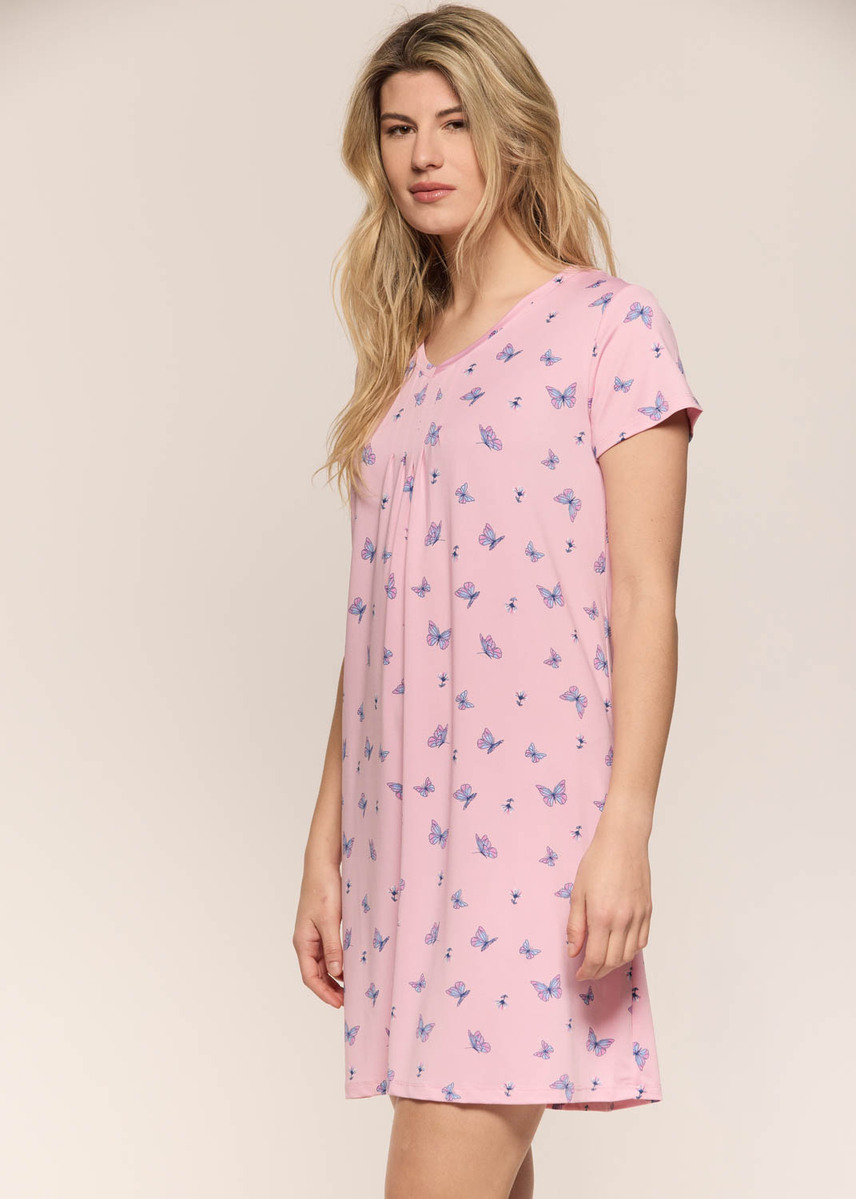 Short nightgown with butterflies