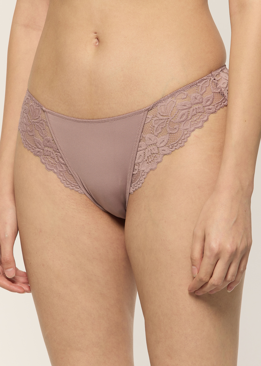 Lace Brazilian Panty (3 for 36$)